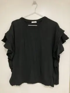 LOWRYS FARM フリルソデカットソー