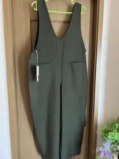 オリーブグリーン サロペット ノースリーブ