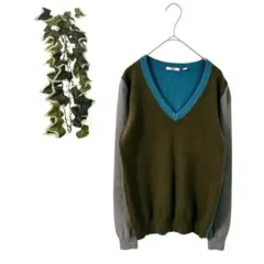 【M】 ユニクロ ニット セーター 長袖 カシミヤ100% Vネック 切替