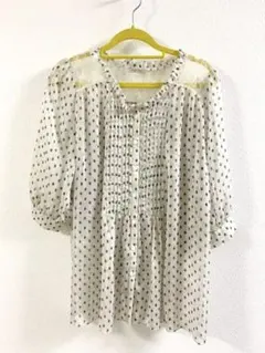 バックレース　シフォンドットブラウス トップスのサムネイル