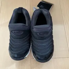 NIKE ダイナモフリー黒