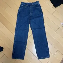 GU デニム ハイウエストストレートジーンズ
