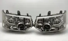 デリカD5 ヘッドライト 個人出品三菱デリカD5 ヘッドライト