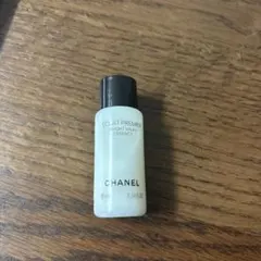 CHANEL　エクラプルミエブライトミルキーエッセンス　10ml　サンプル