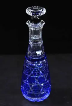 復元　薩摩切子 色被せガラス　栓付酒瓶　薩摩びーどろ工芸作