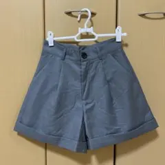 【美品】　GRL ロールアップショートパンツ