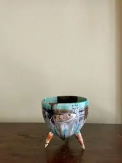 陶器 三足 鉢 トルコブルー 銀化釉 ヴィンテージ 陶芸　ペルシャ風 陶器 三足 鉢 トルコブルー 銀化釉 ヴィンテージ 陶芸 ペルシャ風