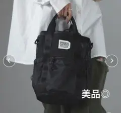 FREDRIK PACKERS ブラックショルダーバッグ　美品◎定価7920円