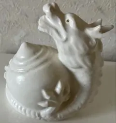 明時代　月白釉龙龟　白磁 龍亀 置物 磁器 時代物 骨董品 明時代 月白釉龙龟 白磁 龍亀 置物 磁器 時代物 骨董品 - メルカリ