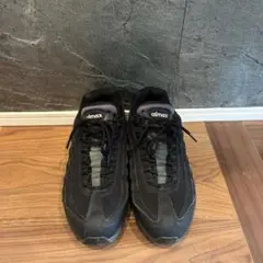 Nike Air Max 95ブラック スニーカー　中古　サイズUS9