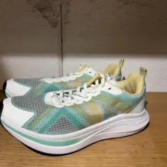 値下げ　ワークマン　アスレシューズハイバウンスオーバードライブ　23センチ