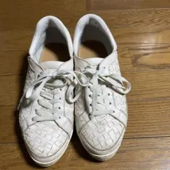 MANU スニーカー24.5センチのサムネイル