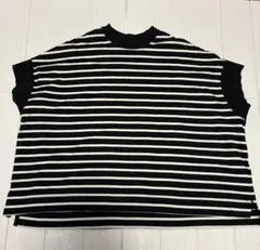 ☆美品です☆ ボーダー半袖Tシャツ ブラック×ホワイトボーダー　Fサイズ