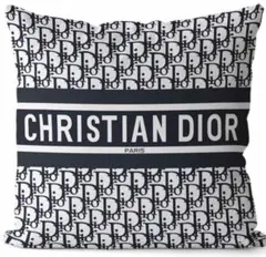 Reen‧⁺ ⊹˚.ྀི　新品未使用 ディオール クッションカバー 2026年最新】Christian Dior クッションカバーの人気アイテム - メルカリ