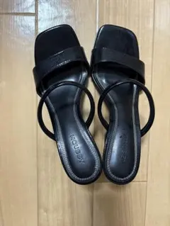 『値下げ中』MOUSSY ブラックヒールサンダル Lサイズのサムネイル