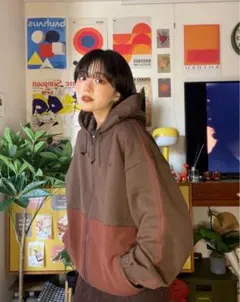 Item thumbnail for item 2bdfba26-9e6f-47fb-aa8f-5fe1b4cc81ff