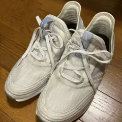 Reebokスニーカー 24.5 シルバー×ホワイトMemory Techのサムネイル
