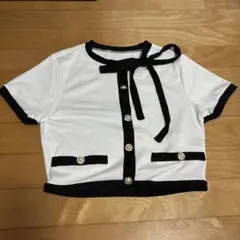 トップス スナ系 リボン付きクロップド Tシャツ ホワイト ブラック 黒白 半袖