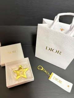 no2Dior ノベルティゴールド 星型 キーホルダー付き