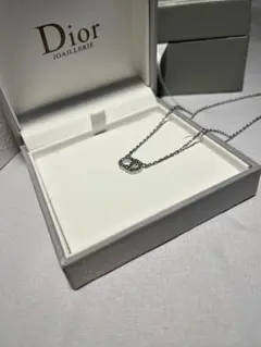 美品 シルバーネックレス CDモチーフ パール クリスタル