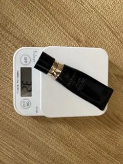 クレドポーボーテ　タンクレームエクラn オークル10