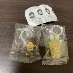 ガチャ　モンチッチ　めじるしアクセサリー　2点