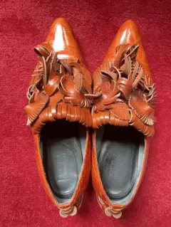 イッセイミヤケ ISSEY MIYAKE FETE レザー パンプスのサムネイル