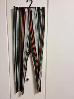 Item thumbnail for item 4f6d7efc-a0f7-4a70-8c35-f342e8646f06