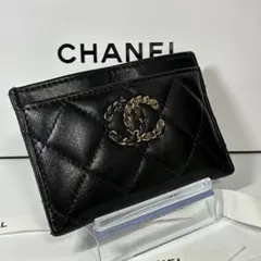 ✨超人気・希少✨ 箱・ギャラ✨CHANEL チェーン ココマーク カードケースのサムネイル