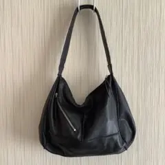 【VINTAGE】レザー 本革ショルダーバッグ 黒 ジッパー付き