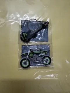 「新品未使用」モンスターエナジー キーホルダー2点セット セブン