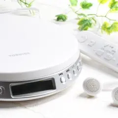 美品！ 東芝 ポータブルCDプレーヤー TY-P50 リモコン＆イヤホンのみ