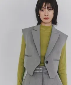 UNITED TOKYO ガーターヘムショートベスト グレーのサムネイル
