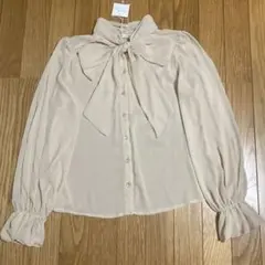 ナイスクラップ　ボウタイ　ブラウス