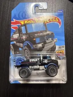 Hot Wheels Unimog 1300 SWAT トレジャーハント