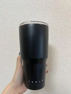 TESLA テスラ ステンレス水筒 (ブラック) ロゴ入り布袋付き TESLA テスラ ステンレス水筒 (ブラック) ロゴ入り布袋付き - メルカリ
