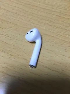 AirPod￼s第二世代右耳のみ