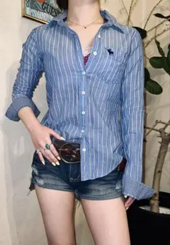 Abercrombie &Fitch アバクロ ロゴ ピチシャツ ブルー ピンクのサムネイル