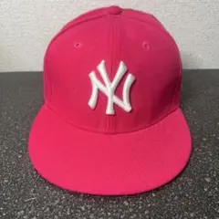 値下げ美品ニューヨーク・ヤンキース ピンクキャップ 59FIFTY 53.9cmのサムネイル
