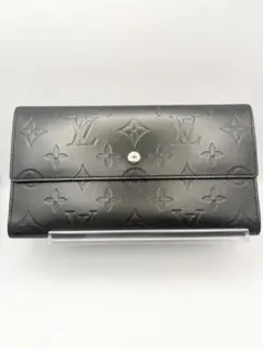 【美品】Louis Vuitton モノグラムマット ポルトトレゾール　長財布