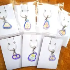 ⋆* すみっコぐらし 可愛い オーロラ仕様 アクリルチャーム ７種類セット ⋆*