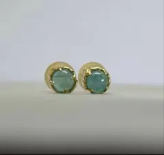 ルジアダ　大粒ブルートパーズ　スタッドピアス　750 ルジアダ 大粒ブルートパーズ スタッドピアス 750 - メルカリ