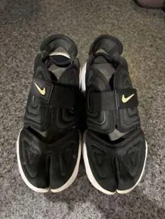 NIKE ナイキ アクアリフト 黒 ブラック 24.0 - メルカリ
