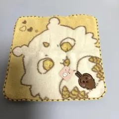 ちいかわ　あのこ かたまってるよ うさぎ　タオル　ハンカチ