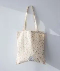 LOWRYSFARM 花柄トートバッグ