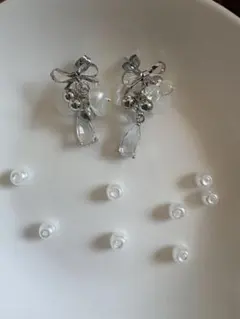 リボンモチーフ パール ピアス