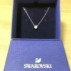 Swarovski シンプルラウンドペンダントネックレス