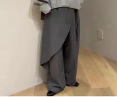 Leonie 】Tuck Wool50 Trousers - メルカリ