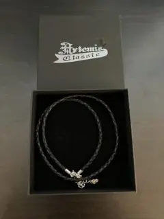 Artemis classic ブレスレット