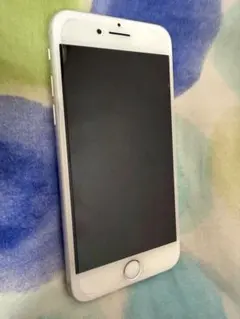 Apple iPhone 7 シルバー 本体